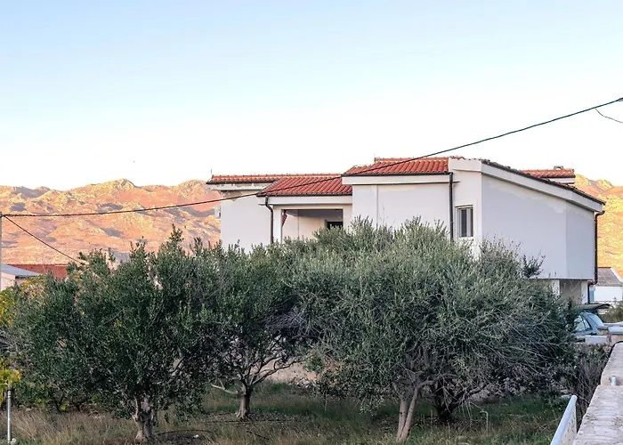 Haus Ljubica 아파트